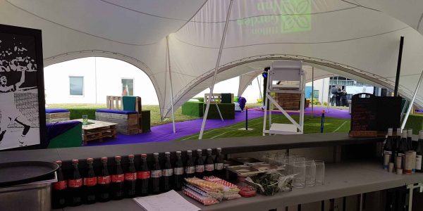 Bar-area-for-wimbledon-themed-party