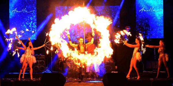 Circus-Fire-Performers