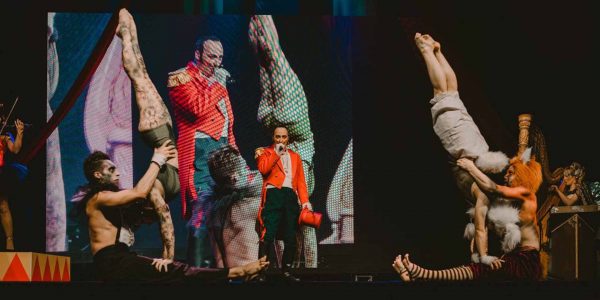 Large-Scale-Circus-Show