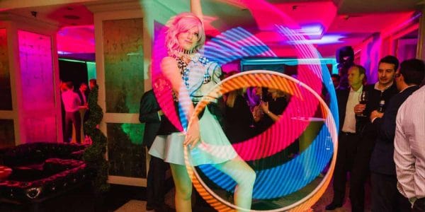 alice-in-wonderland-LED-hoop-performer