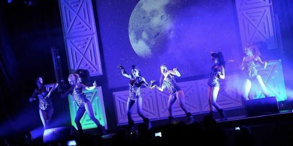 entertainement-for-space-themed-event