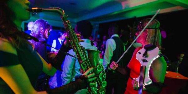 musicians-at- twisted-alice-themed-event