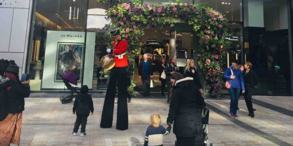 Christmas-Walkabout-Entertainers