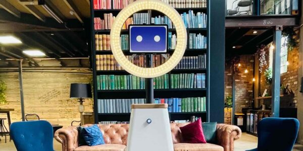 Robot-Photo-Pod-Corporate-Events