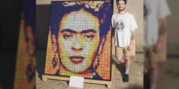 Rubik-Cube-Artist-For-Hire