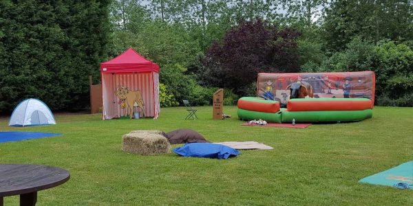 inflatable-rodeo-bull-to-hire