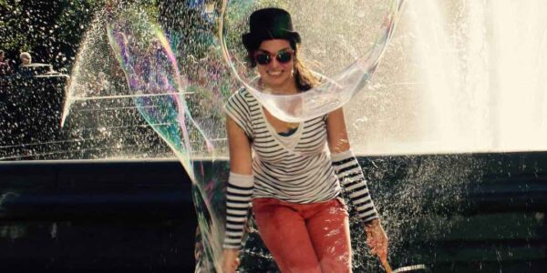 Bubble artist for your next family fun day event or community fete