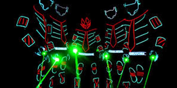 TRON GLOWDIATORS-lights-glow-in-dark-dancers