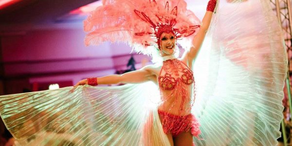 Vegas-show-girl-entertainment-hire