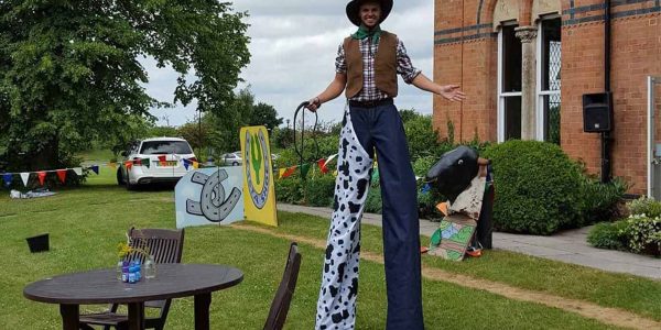 stilt-walking-cowboy