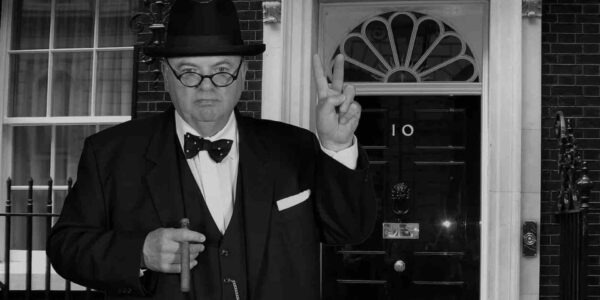 Churchill-Impersonator-Outside-Ten-Downing-Street