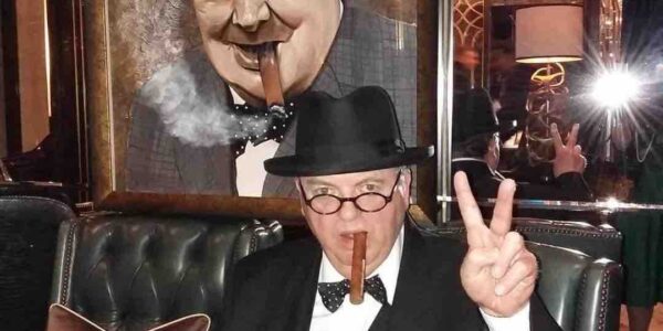 Churchill-Impersonator-With-Winston-Churchill-Painting