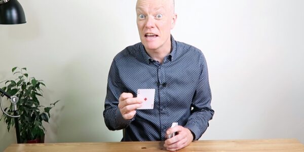 Interactive-Virtual-Magic-Show