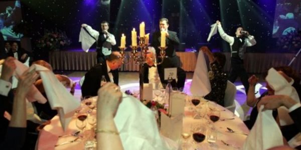 Singing-Waiters-Hire