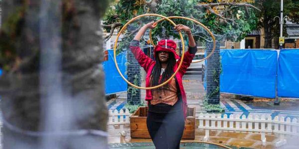 Southport-Halloween-Retail-Event-Hoop-Performer