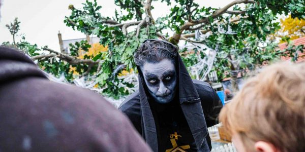 Southport-Trick-or-Treat-Street-Priest