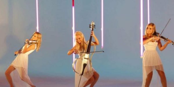 The-Lustrous-String-Musicians