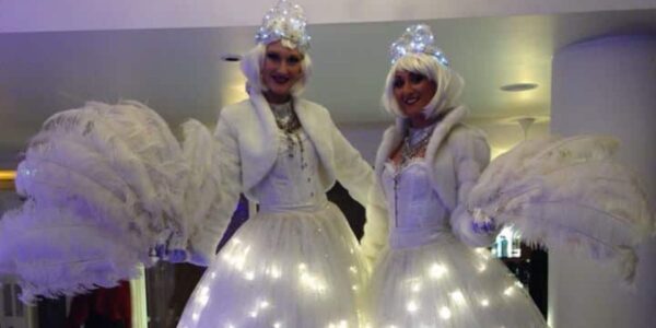 Christmas-Themed-Queen-Stilt-Walkers