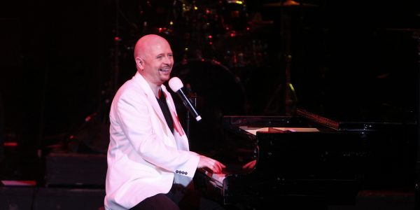 JC laugh at piano - BGT acts for hire