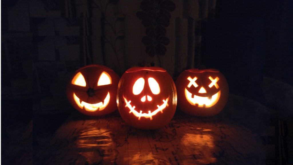 Our Halloween Food Carvers will decorate your event in the best Graveyard fashion!