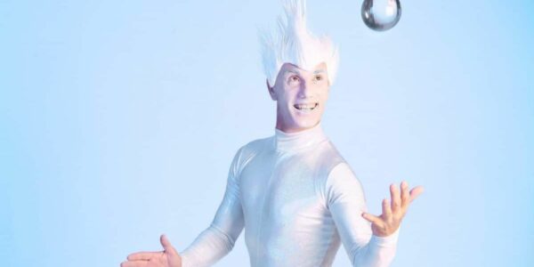 Circus-Jugglers-For-Hire