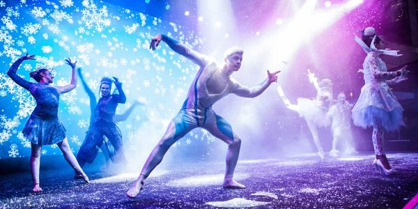 Bespoke-Glacial-Christmas-Show-Production