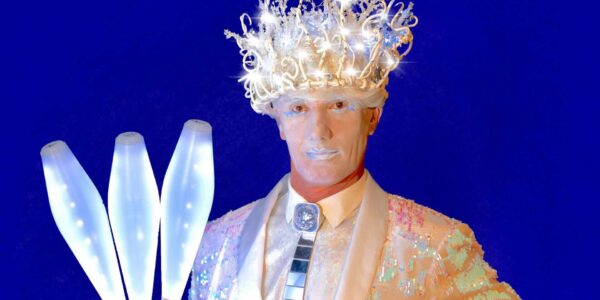 Ice-Contact-Jugglers-Christmas-Themed-Events