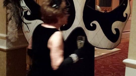 Interactive-Moving-Masquerade-Mask