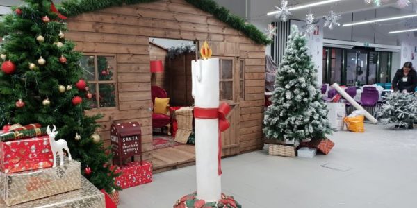 Santa's Room Theming
