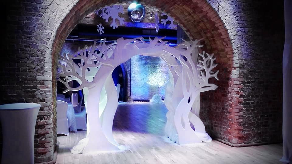 Bespoke Winter Wonderland Arch we created as a Christmas Attraction to book for Christmas Events in the UK. Click to view our top three Christmas Attractions for hire.