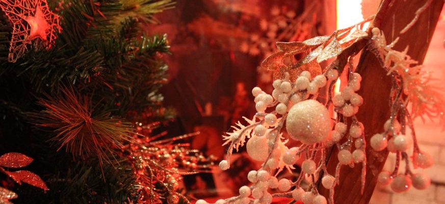 Commercial-Christmas-Decoration-Hire Commercial-Christmas-Decoration-Hire