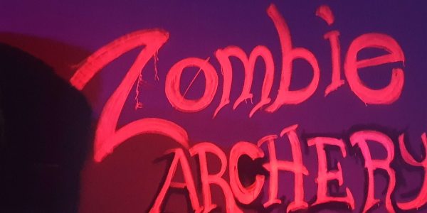 Zombie-Archery-Halloween-Scare-Attraction