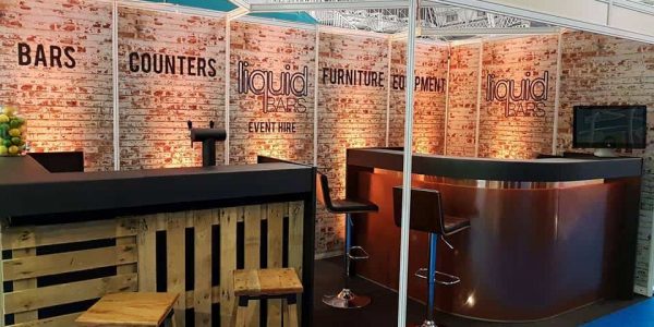 Bespoke-Pop-Up-Pallet-Bar