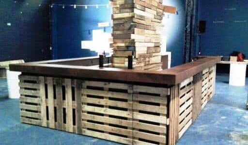 Luxury-Pop-Up-Pallet-Bar