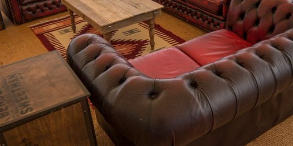 Red-Vintage-Sofas