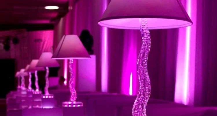 Cobra-Lamp-Table-Centrepiece Cobra-Lamp-Table-Centrepiece