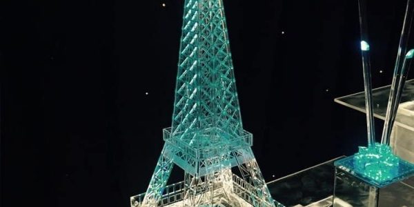 Eiffel-Tower-Table-Centrepiece