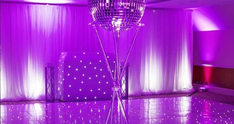 Mia-Stand-Table-Centrepiece Mia-Stand-Table-Centrepiece