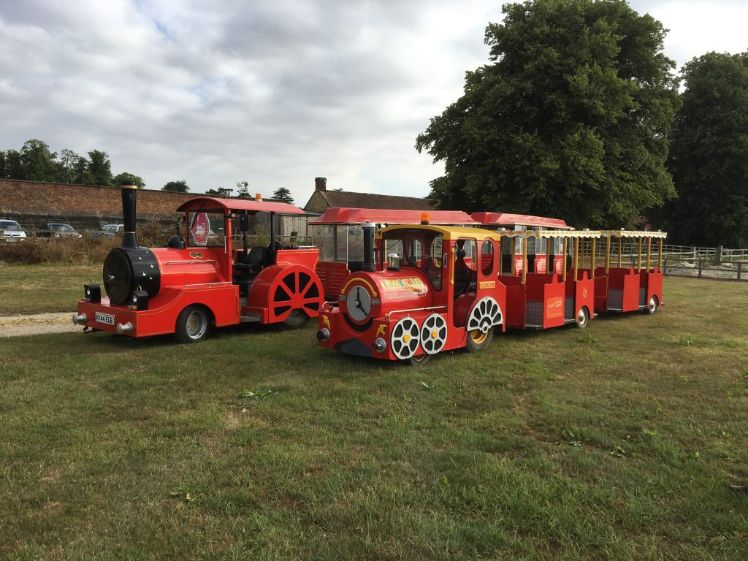 Novelty Christmas land trains