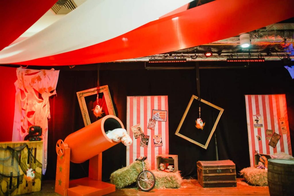Twisted Circus style backdrops.