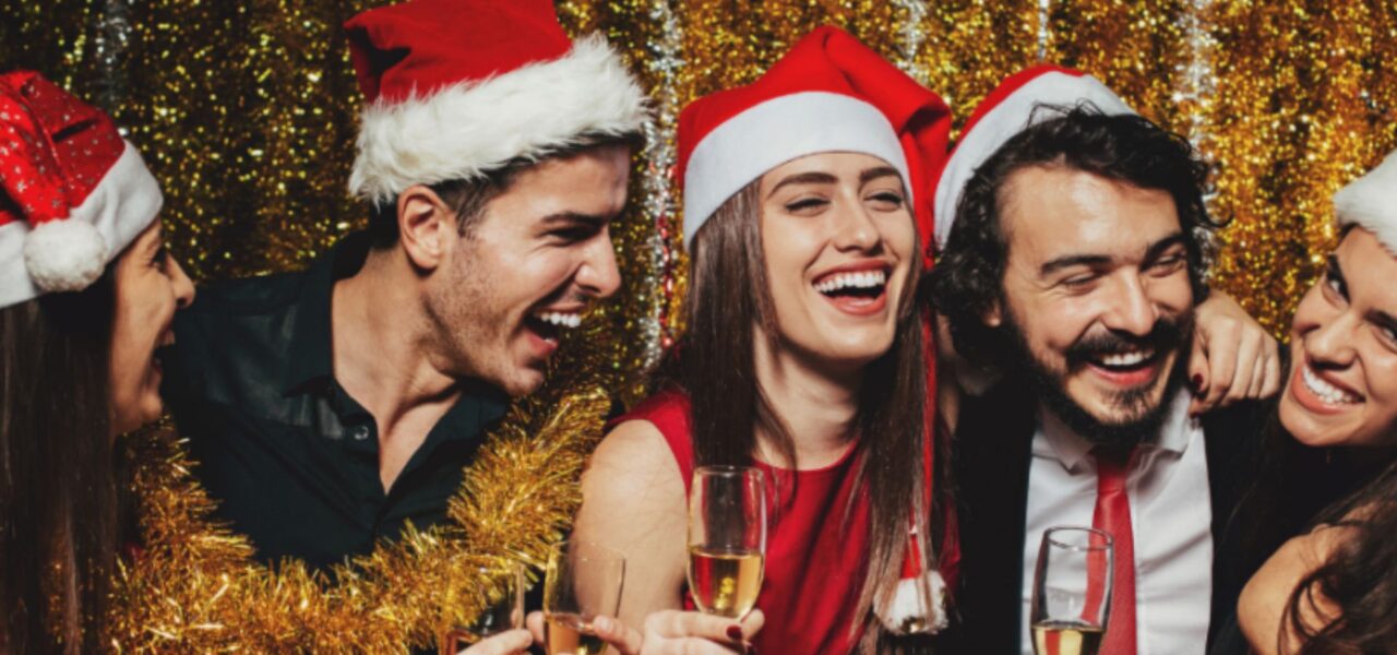 Virtual-House-Party-Guests-Enjoying