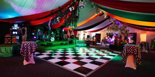 Alice-In-Wonderland-Event-Lighting