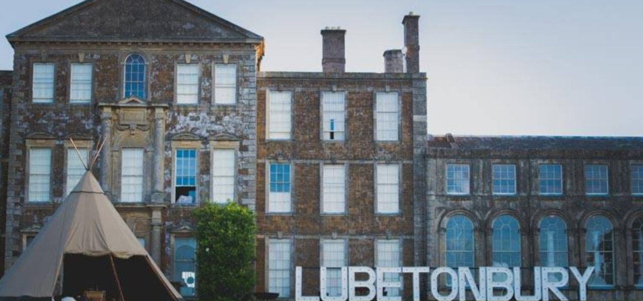 Aynhoe-Park-Lubetonbury-Hall
