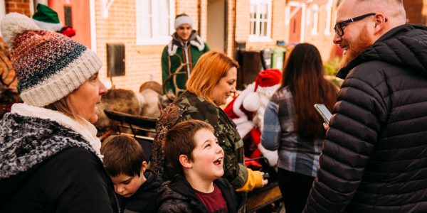 Family-Friendly-Outdoor-Christmas-Event