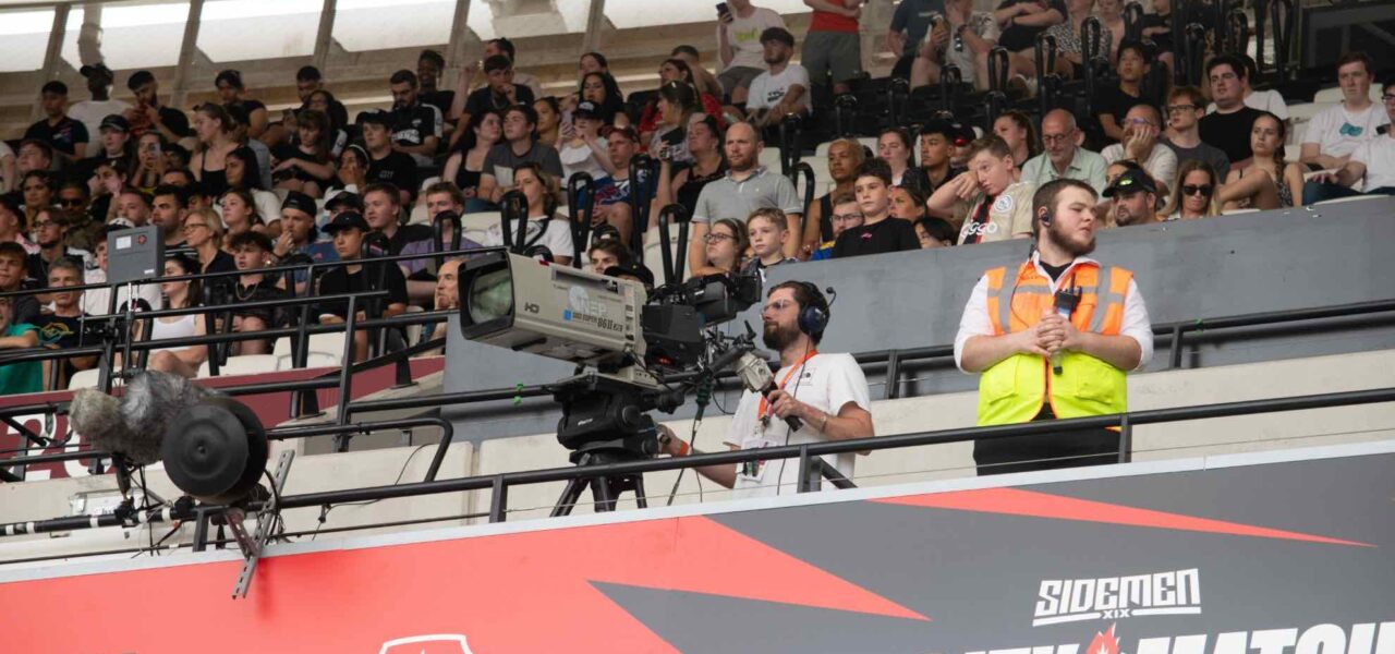 Hybrid-Live-Sustainable-Football-Match