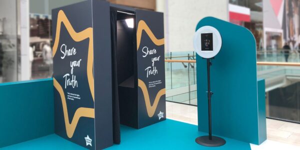 Interactive-Message-Booth-For-Exhibition-Events