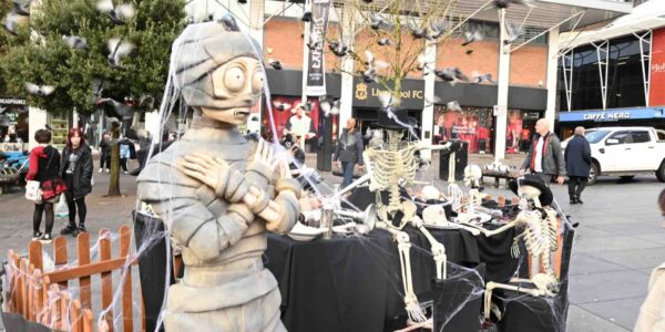 Liverpool-Halloween-Activation-In-Community-Town-Centre