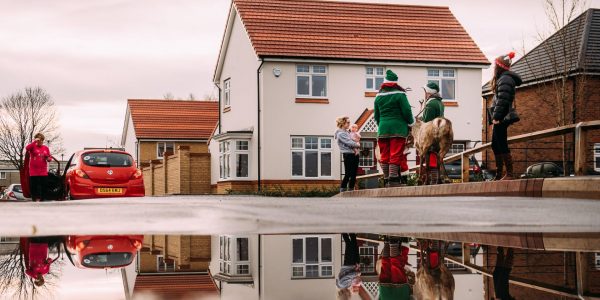 Outdoor-Christmas-Event-Simple-Life