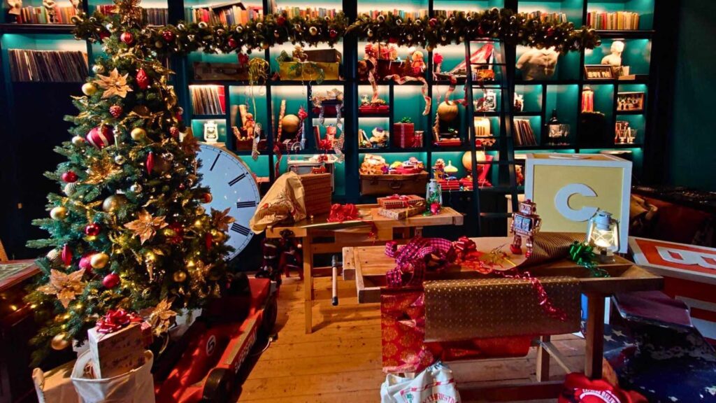 A magical Santa's toy store set design ideal for Grottos.