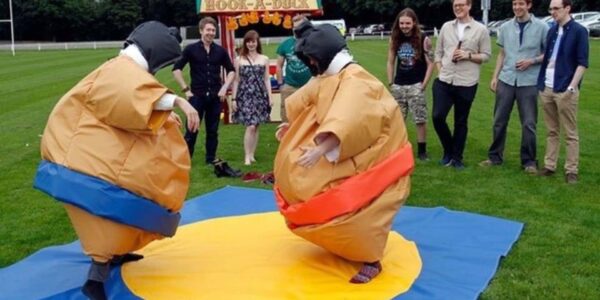 Team-Building-Inflatable-Sumo-Wrestling